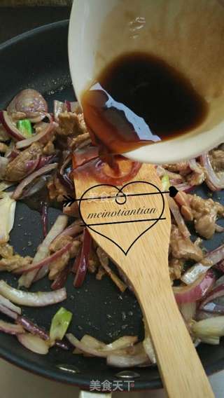 洋葱炒牛肉的做法步骤:8