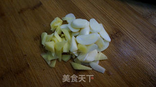 韭菜肉酱面------天凉好个秋的做法步骤：6