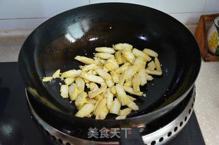 玉米笋炒肉的做法步骤：5