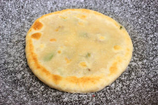 葱油饼的做法步骤：6