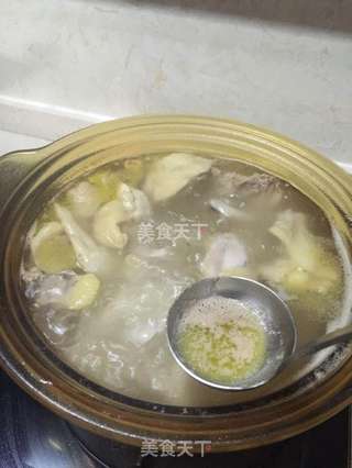 椰子板栗煲鸡的做法步骤:6