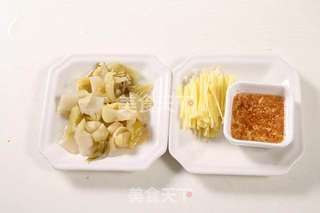 潮州酸菜煮梭鱼——捷赛私房菜的做法步骤：3