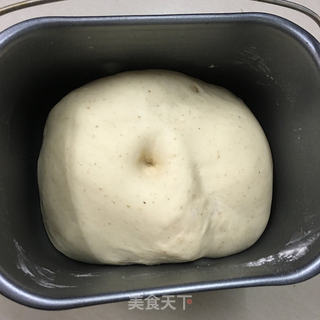 #柏翠大赛#全麦花朵面包的做法步骤：4