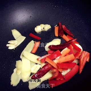 花雕嫩姜仔鸭煲#肉肉厨的做法步骤:8