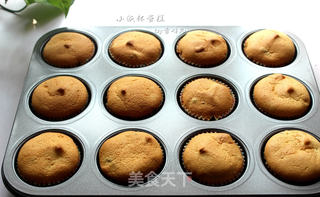 #柏翠大赛#蔓越莓纸杯奶嘴小蛋糕的做法步骤:9