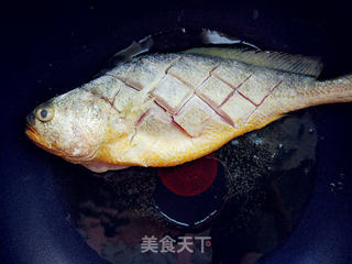 什锦浇汁鱼的做法步骤:2