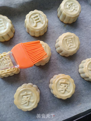 #柏翠大赛#豆沙馅月饼的做法步骤:10