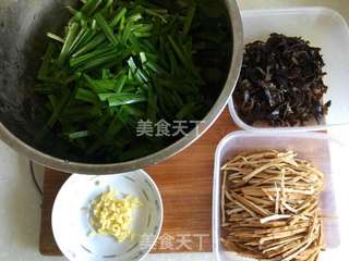 韭菜木耳炒豆干的做法步骤:3
