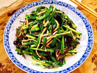 韭菜木耳炒豆干的做法步骤:14