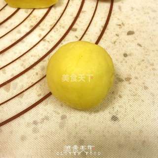 #柏翠大赛#莲蓉小酥的做法步骤:7