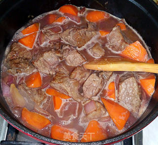 红酒烩牛肉(Boeuf Bourguignon)的做法步骤:6