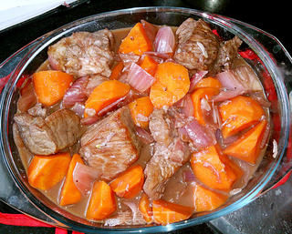 红酒烩牛肉(Boeuf Bourguignon)的做法步骤:8