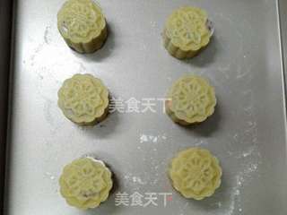 #柏翠大赛#广式紫薯月饼的做法步骤:9
