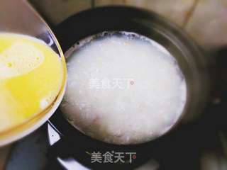 牛肉蛋花粥的做法步骤:7