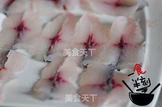水煮鱼片的做法步骤：2