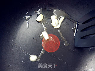 韭菜炒绿豆芽的做法步骤:3