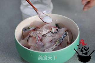 水煮鱼片的做法步骤：3