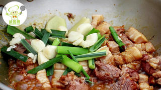健康无油红烧肉--威厨艺的做法步骤:5