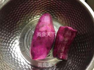 紫山药梨汁的做法步骤:2