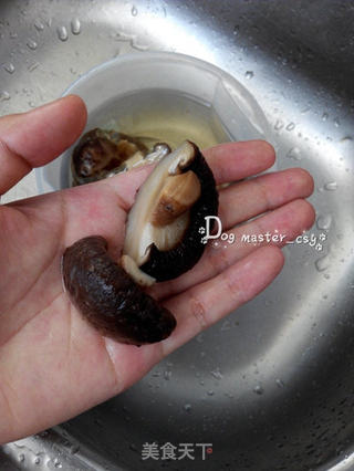 香菇红烧肉的做法步骤:2