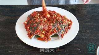 剁椒蒸鱼头的做法步骤:5