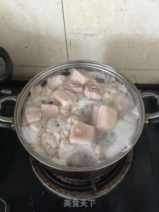入口即化的红烧肉的做法步骤:3