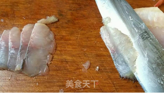 【桃李厨艺】酸菜鱼的做法步骤:3