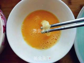 空炸鱿鱼圈的做法步骤:7