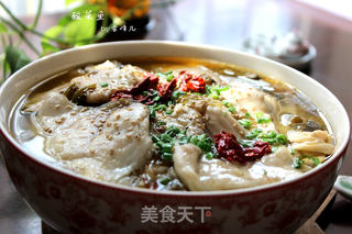 自制美味酸菜鱼的做法步骤:9