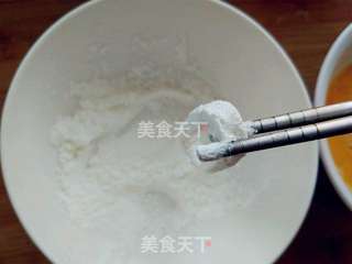 空炸鱿鱼圈的做法步骤:6
