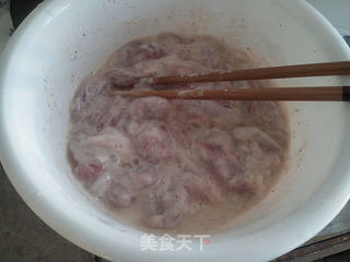 糖醋肉段的做法步骤:3