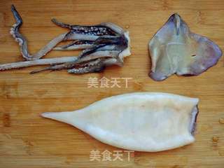 空炸鱿鱼圈的做法步骤:2