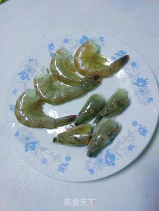 鲜虾粥的做法步骤：1