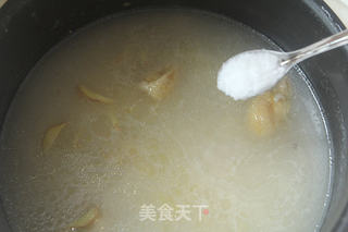 瑶柱鸡丝粥的做法步骤:7
