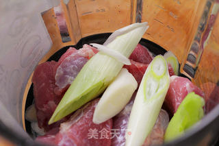 千层肉饼的做法步骤:2