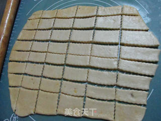 #柏翠大赛#咸蛋黄饼干的做法步骤:10