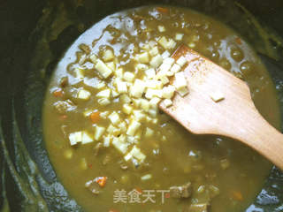 小黄人咖喱牛肉饭的做法步骤:12