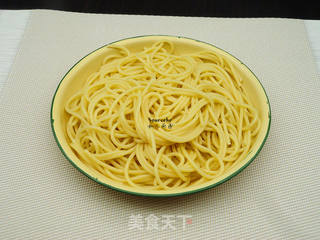 茭白炒意面的做法步骤:4