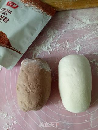 小熊豆沙包的做法步骤:4