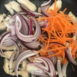 牛油果鸡肉意面的做法步骤:5