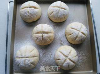 #柏翠大赛#低脂麦麸紫薯面包。的做法步骤:9