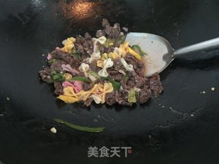 黑椒牛肉蝴蝶面的做法步骤：10