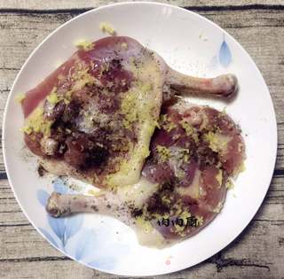 烤脆皮鸭腿#肉肉厨的做法步骤:2