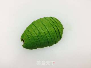 牛油果饭团的做法步骤:7