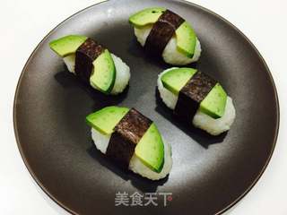 牛油果饭团的做法步骤:8