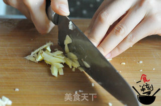 砂锅花甲粉的做法步骤：1
