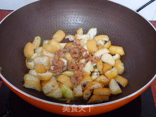 茭白焖豆腐的做法步骤:6