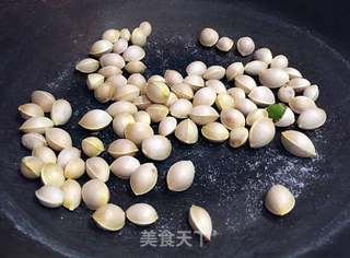 盐焗白果的做法步骤:6