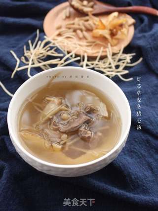 灯芯草麦冬猪心汤的做法步骤:5