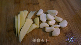 香辣猪蹄儿火锅---相约冬季聚起来的做法步骤:3